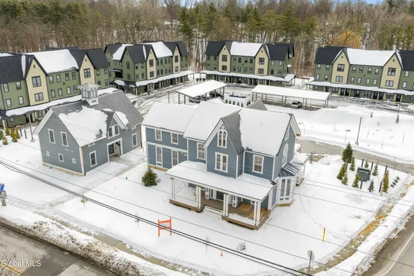 $699,900 | 182 Excelsior Avenue, Unit 5, Saratoga Springs, NY 12866