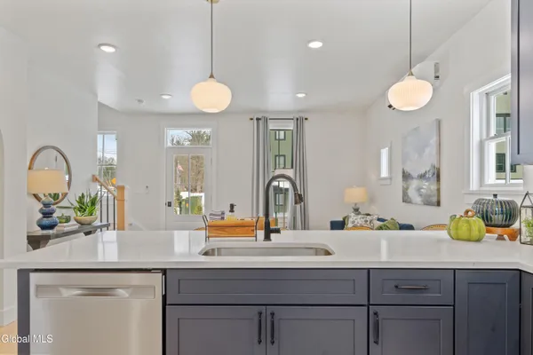 $699,900 | 182 Excelsior Avenue, Unit 5, Saratoga Springs, NY 12866