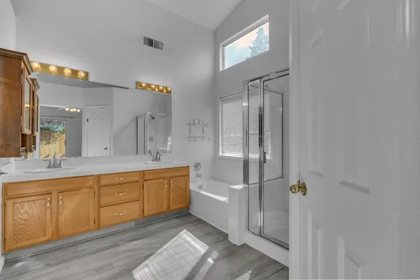 $469,900 | 2671 Fremont Avenue, Clovis, CA 93611