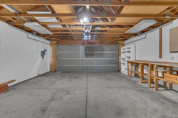 $469,900 | 2671 Fremont Avenue, Clovis, CA 93611