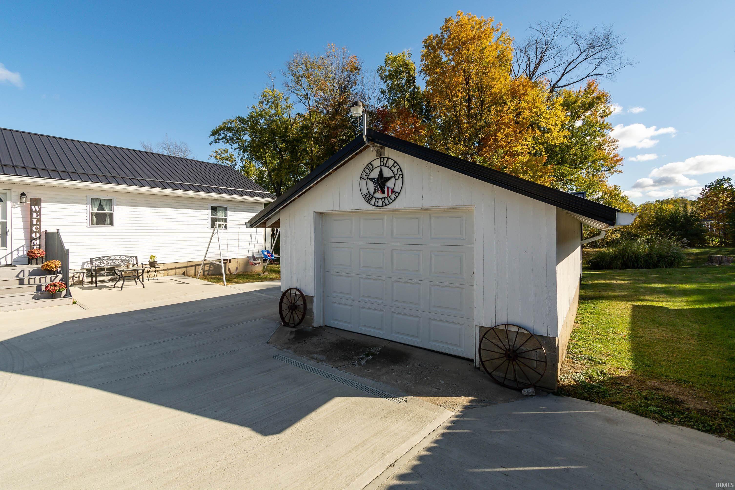 5854 South Fairfax Road Bloomington, IN 47401 - Photo 23 of 23