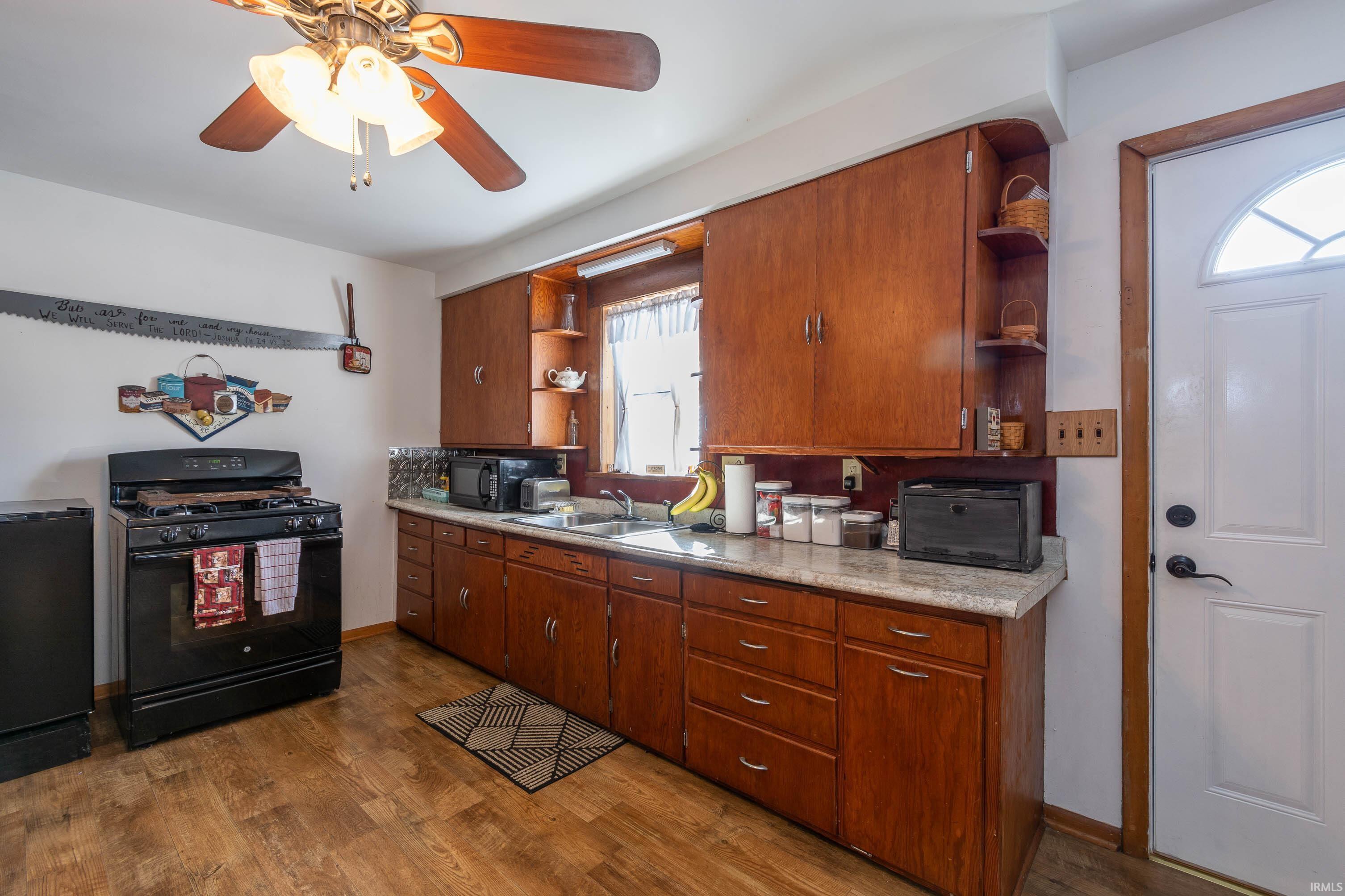 5854 South Fairfax Road Bloomington, IN 47401 - Photo 7 of 23