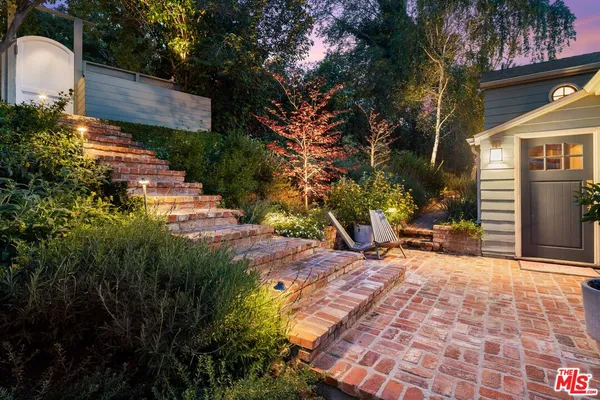 $2,495,000 | 3734 Fredonia Drive, Los Angeles, CA 90068