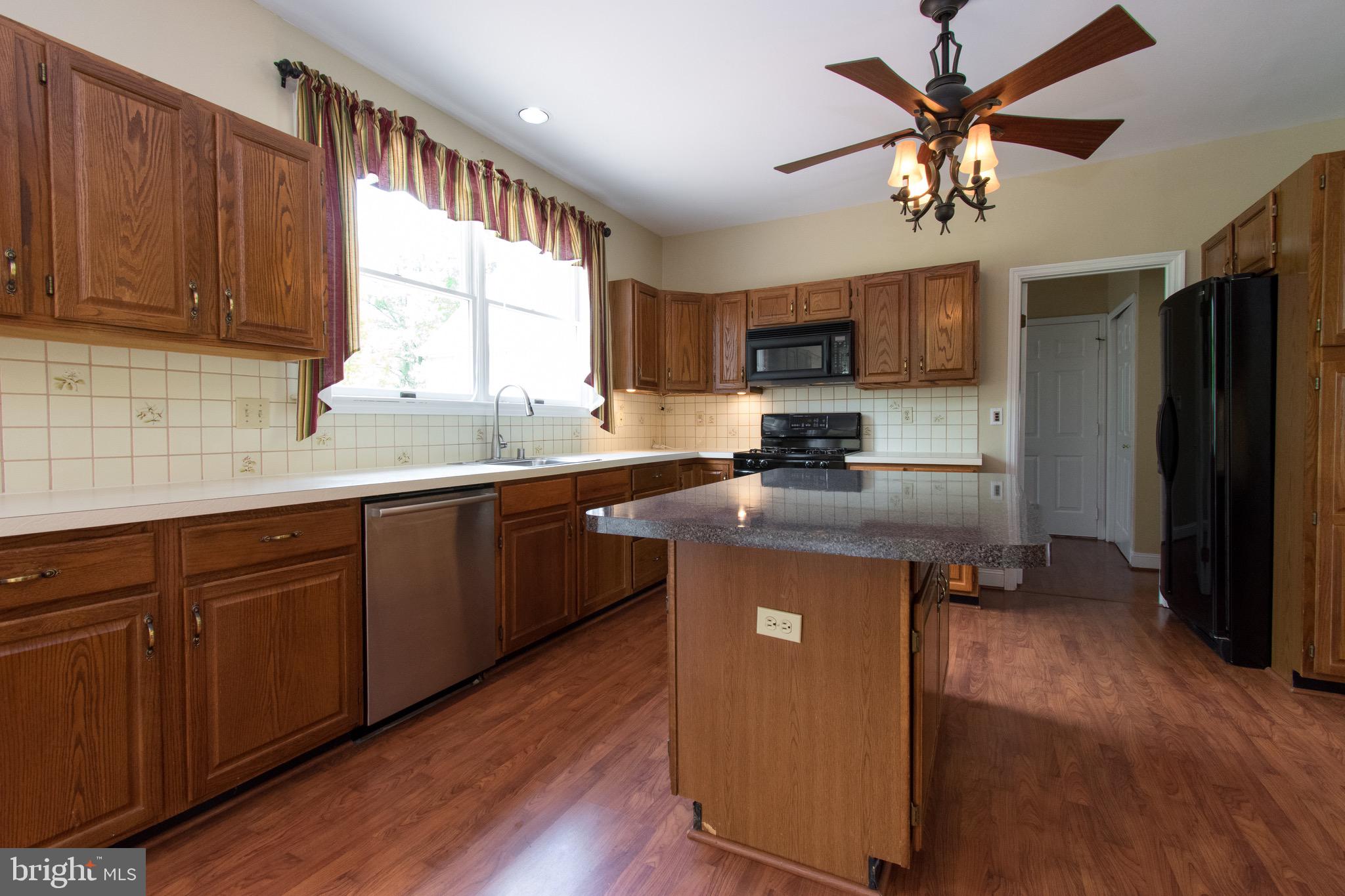 127 Cheltenham Road Hockessin, DE 19707 - Photo 11 of 35