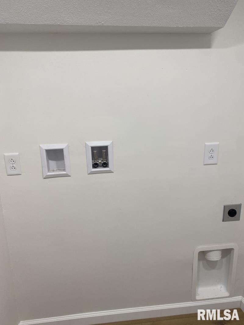 5757 North 300th Street Casey, IL 62420 - Photo 24 of 77