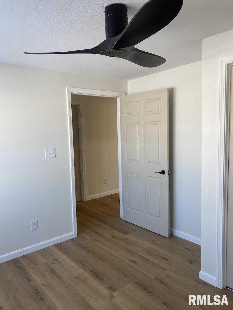 5757 North 300th Street Casey, IL 62420 - Photo 29 of 77