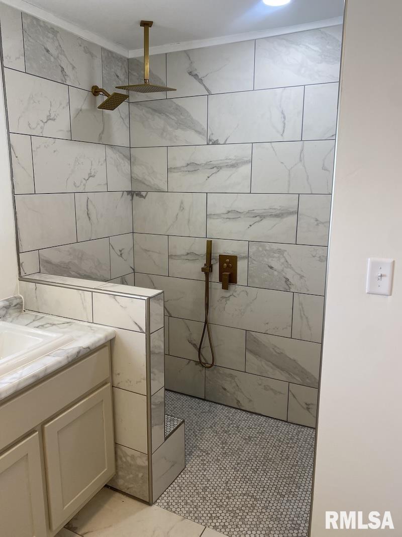 5757 North 300th Street Casey, IL 62420 - Photo 34 of 77