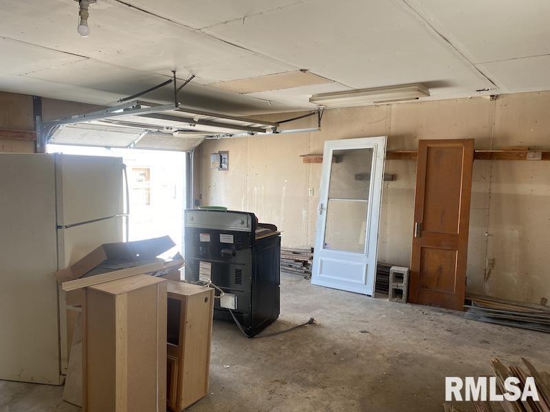 5757 North 300th Street Casey, IL 62420 - Photo 76 of 77