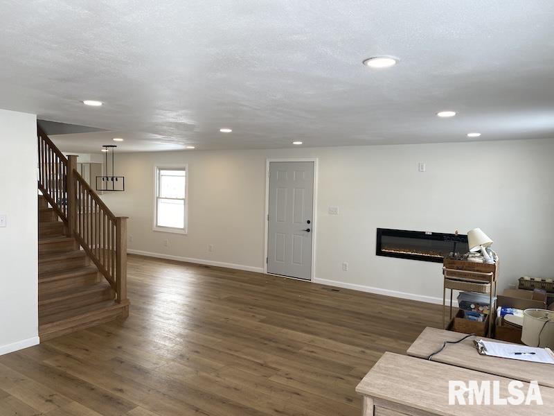 5757 North 300th Street Casey, IL 62420 - Photo 10 of 77