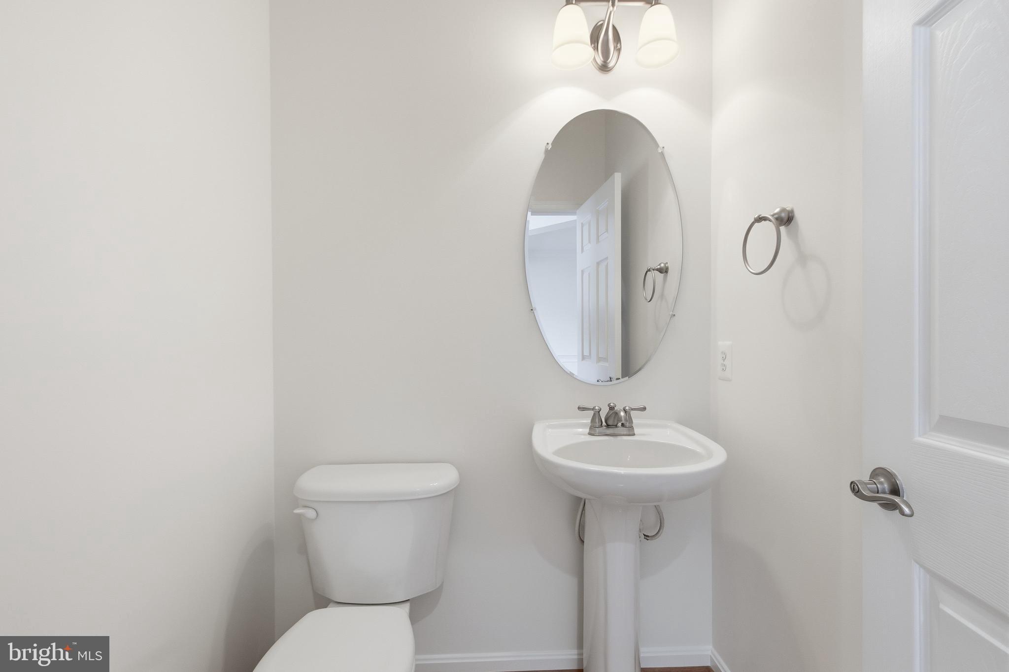 9148 Furey Road Lorton, VA 22079 - Photo 16 of 35 Powder Room