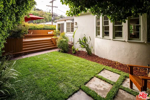 $1,495,000 | 2916 Swan Place, Los Angeles, CA 90026