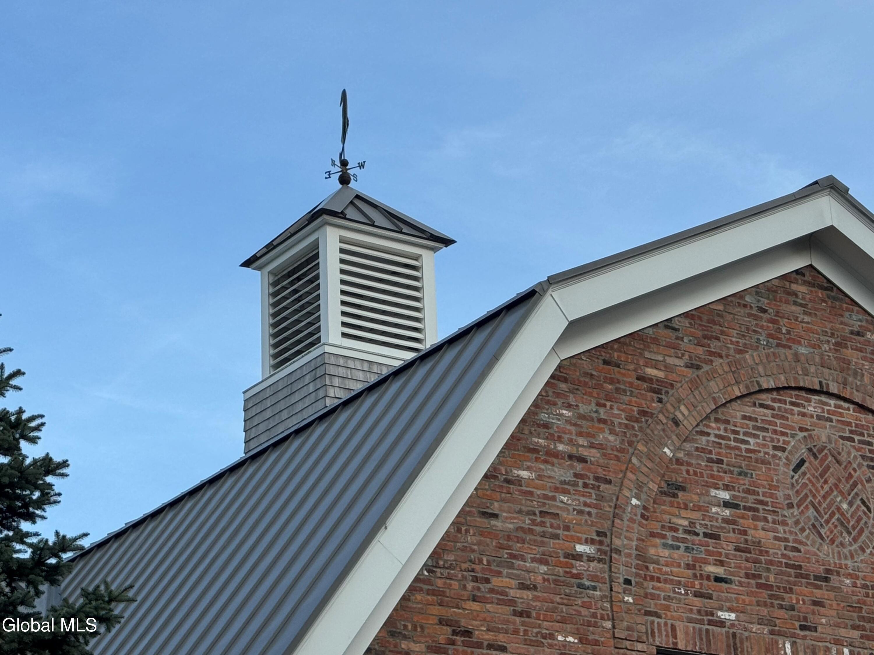 331 Vly Road Colonie, NY 12309 - Photo 3 of 4 331 vly weathervane