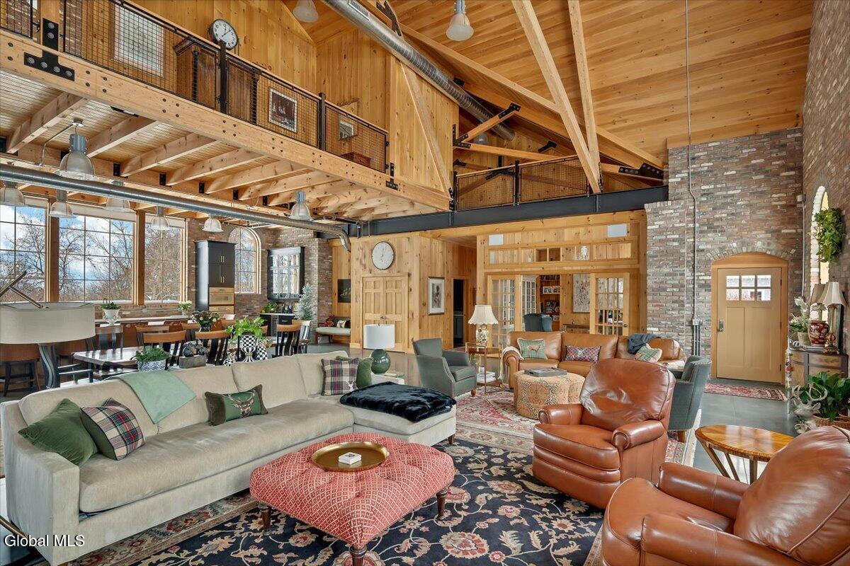 331 Vly Road Colonie, NY 12309 - Photo 32 of 68 07-P1698268