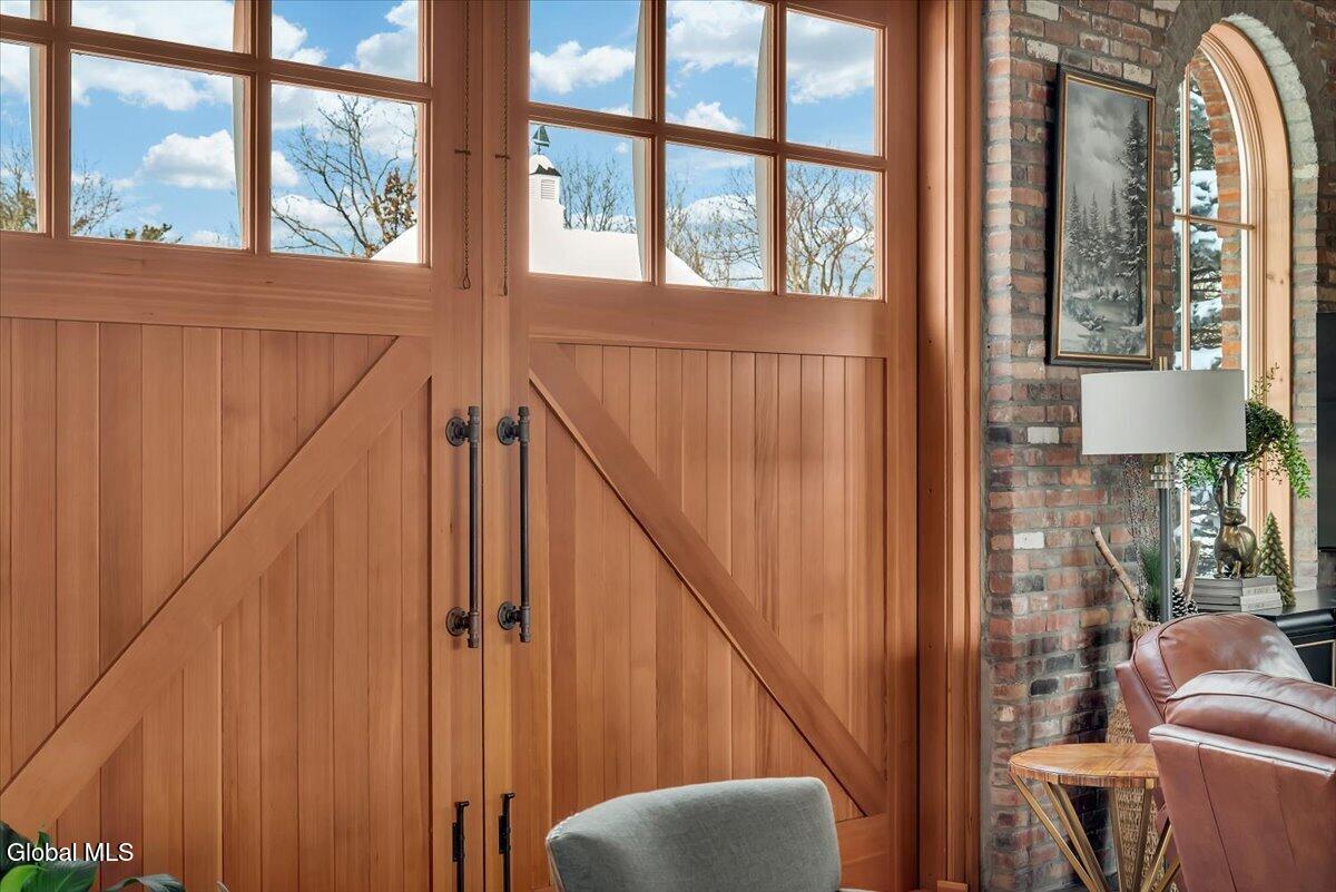 331 Vly Road Colonie, NY 12309 - Photo 38 of 68 09-P1698073