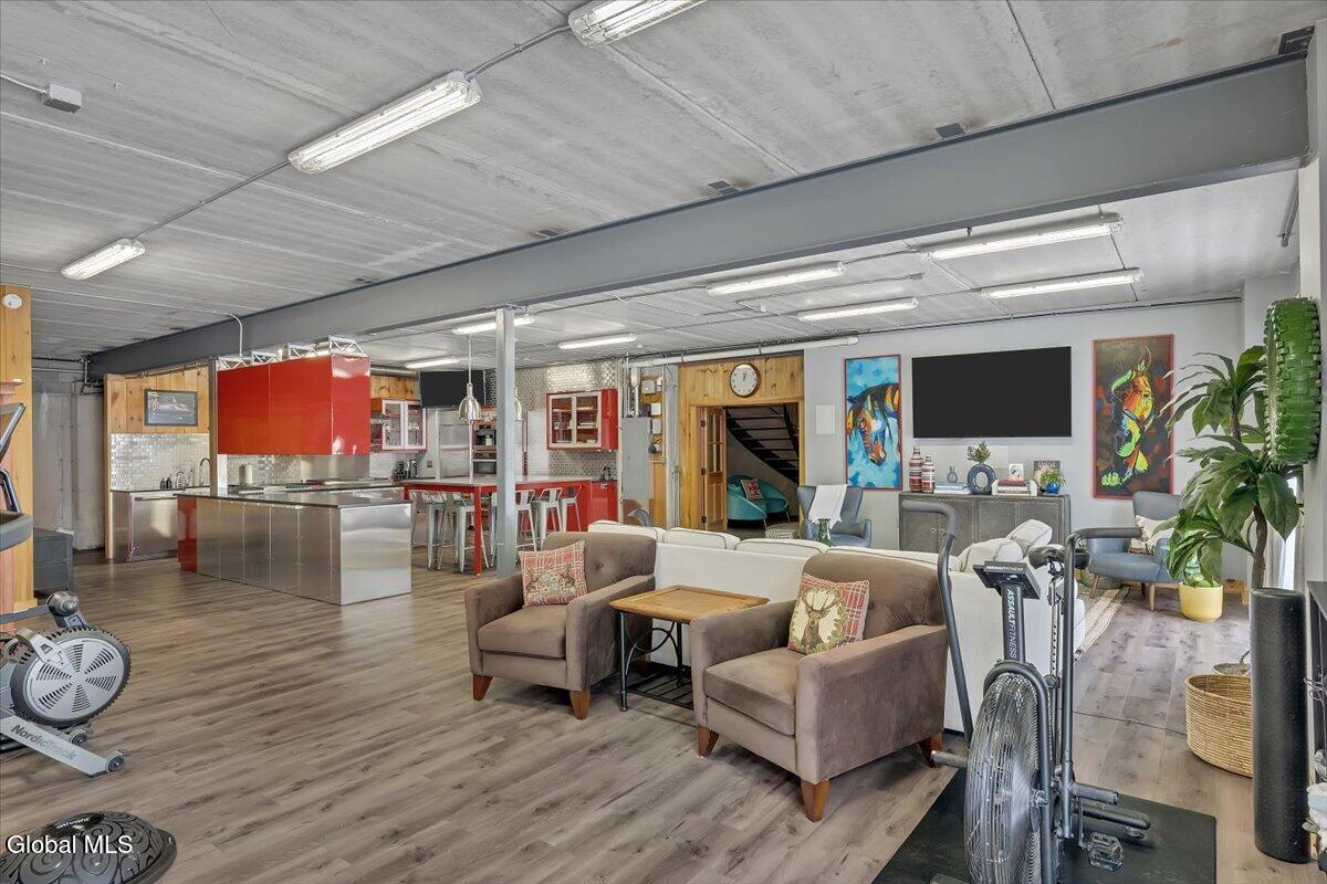 331 Vly Road Colonie, NY 12309 - Photo 57 of 68 64-P1698250