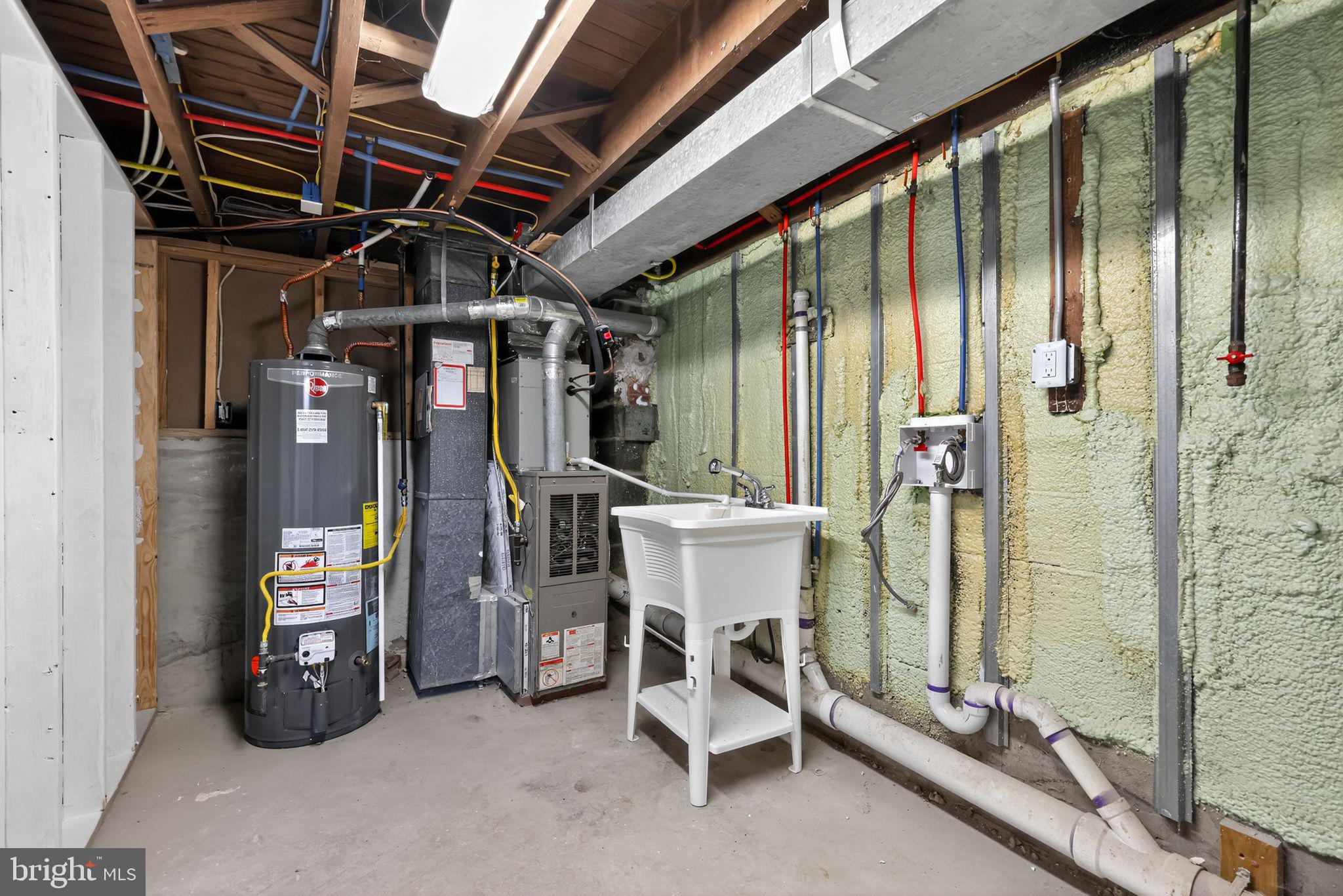 1556 Summit Street Marcus Hook, PA 19061 - Photo 12 of 15