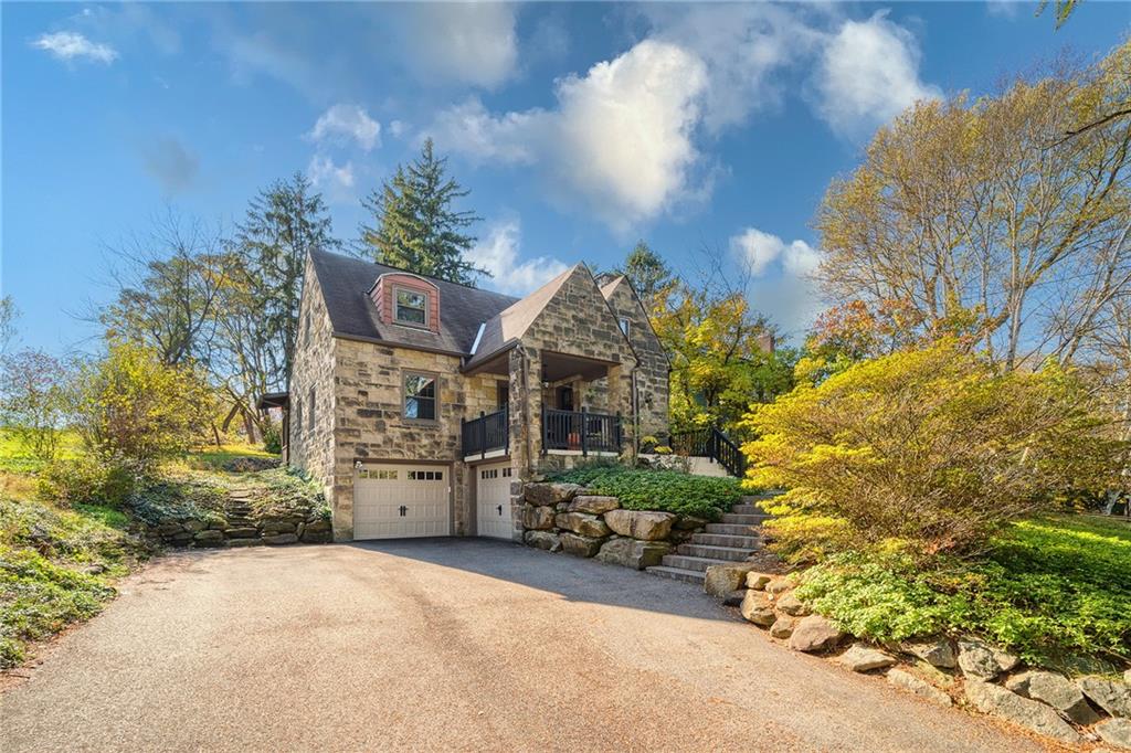 291 West Ingomar Road Pittsburgh, PA 15237 - Photo 2 of 24