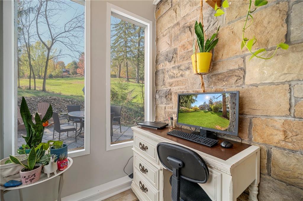 291 West Ingomar Road Pittsburgh, PA 15237 - Photo 19 of 24