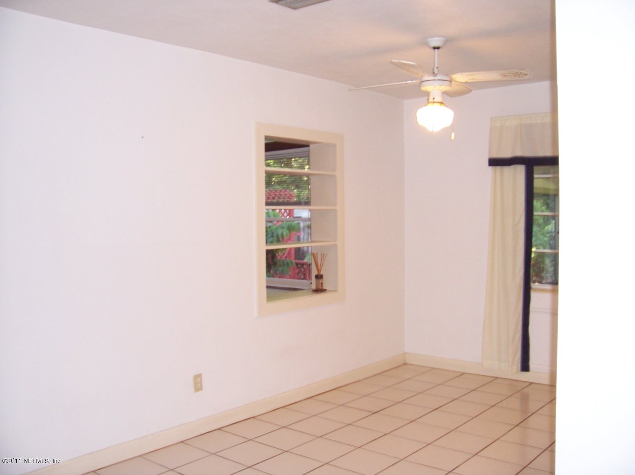 437 Nightingale Road Jacksonville, FL 32216 - Photo 9 of 17 Open Shelves in Dining Area
