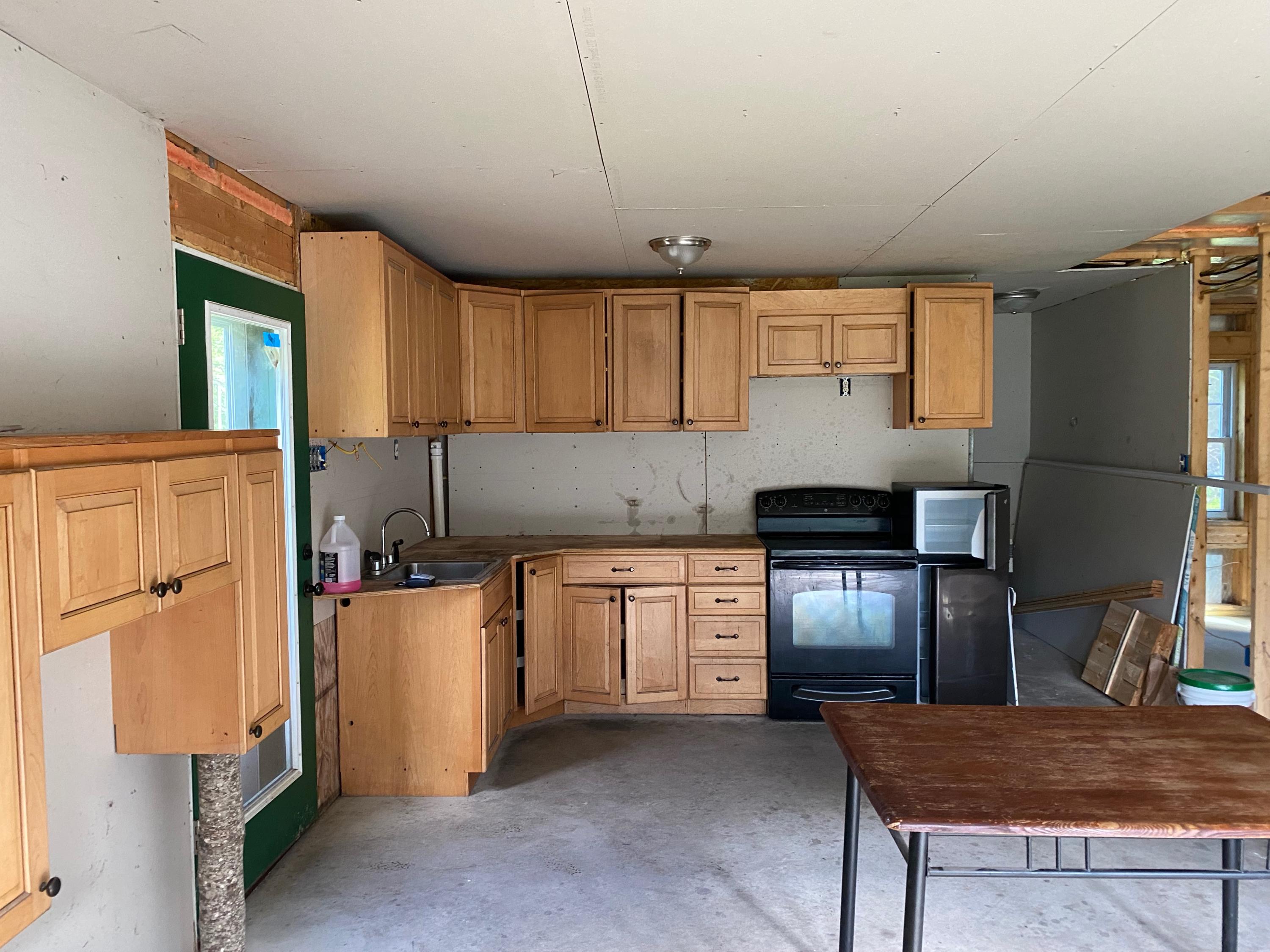 2122 Union Road Waldoboro, ME 04572 - Photo 4 of 21 IMG_3079