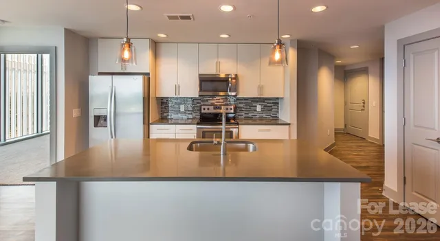 $2,500 | 525 South Church Street, Unit 1A, Charlotte, NC 28202