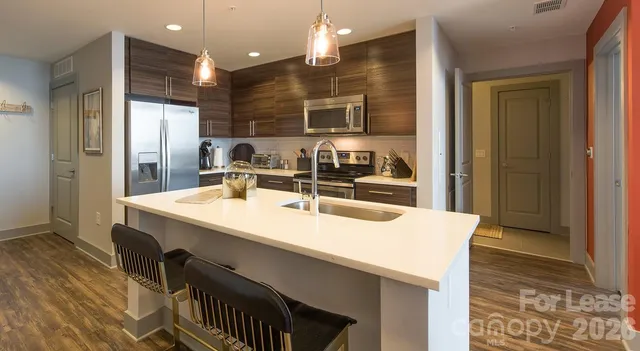 $2,500 | 525 South Church Street, Unit 1A, Charlotte, NC 28202