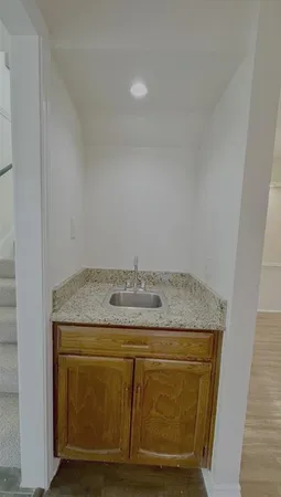 $2,200 | 11525 Webb Chapel Road, Dallas, TX 75229