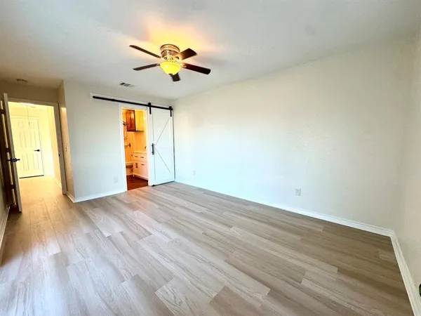 $2,200 | 11525 Webb Chapel Road, Dallas, TX 75229
