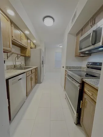 $2,200 | 11525 Webb Chapel Road, Dallas, TX 75229