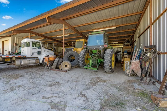 $825,000 | 7781 County Road 227, Bedias, TX 77831