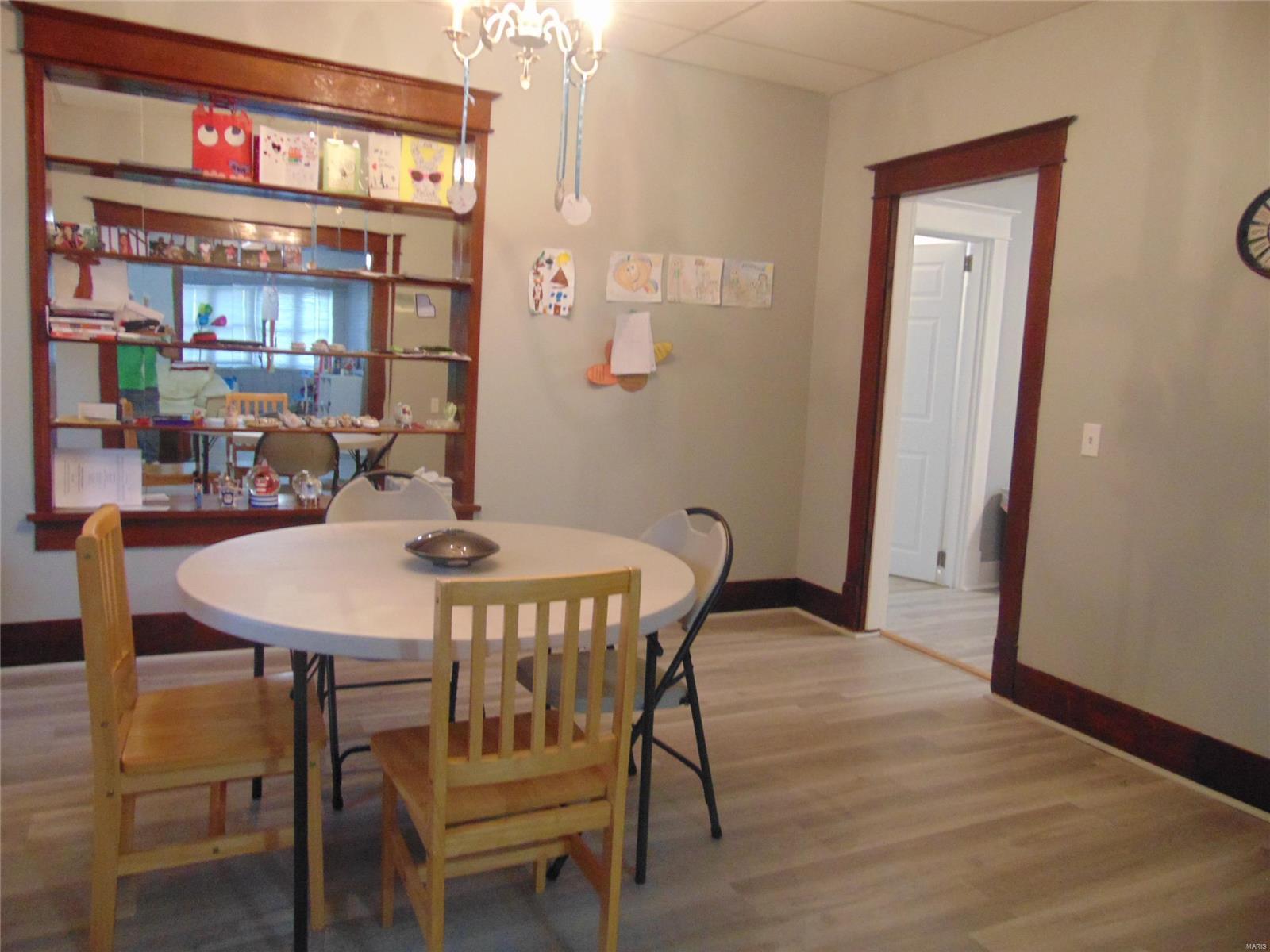 302 North Maple Avenue Roxana, IL 62084 - Photo 8 of 17