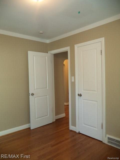 8193 Harding Center Line, MI 48015 - Photo 14 of 36