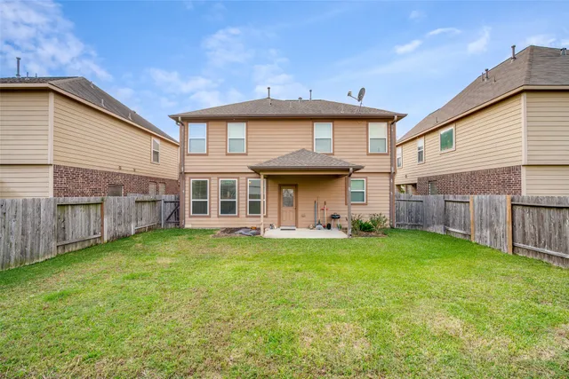 a view of a yard of a house