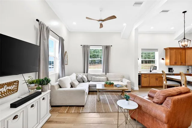 $2,000,000 | 7824 Northwest 167th Court, Morriston, FL 32668