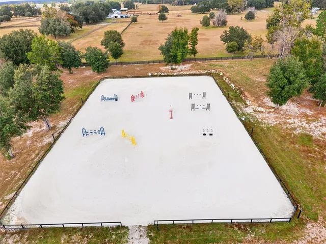 $2,000,000 | 7824 Northwest 167th Court, Morriston, FL 32668