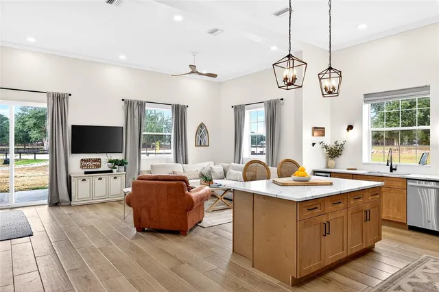 $2,000,000 | 7824 Northwest 167th Court, Morriston, FL 32668