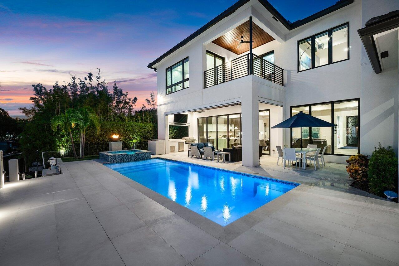 680 Marine Drive Boca Raton, FL 33431 - Photo 3 of 42 072-680MarineDrive-BocaRaton-FL-33431-SM