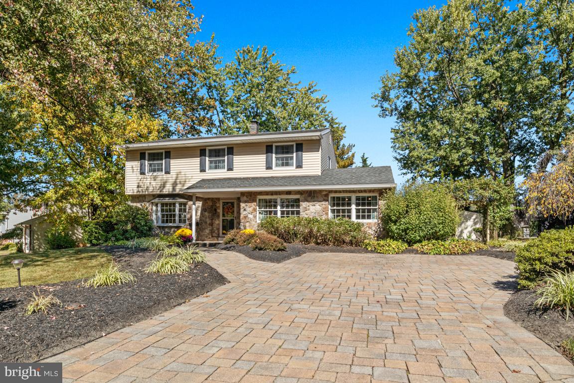 502 Williamsburg Road Lansdale, PA 19446 - Photo 3 of 36