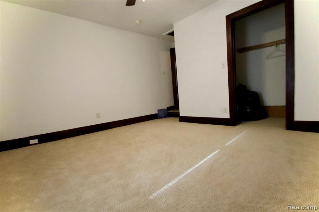 5457 North Vassar Road Flint, MI 48506 - Photo 13 of 51 Gallery Image 13