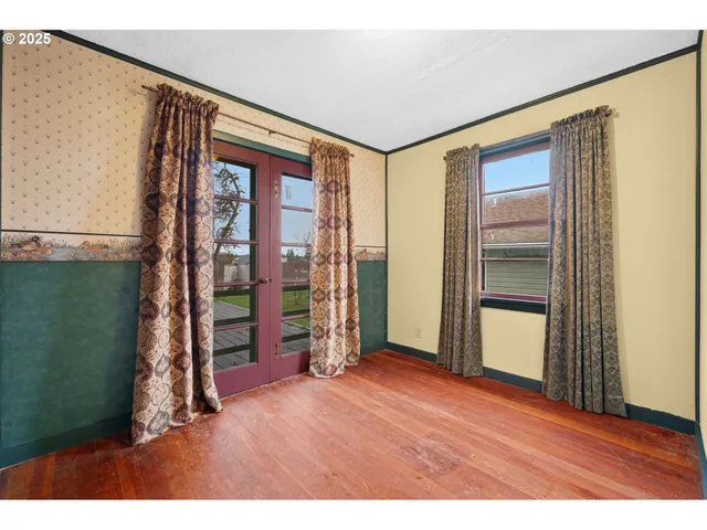 $279,000 | 948 Southwest Maple Street, Dallas, OR 97338