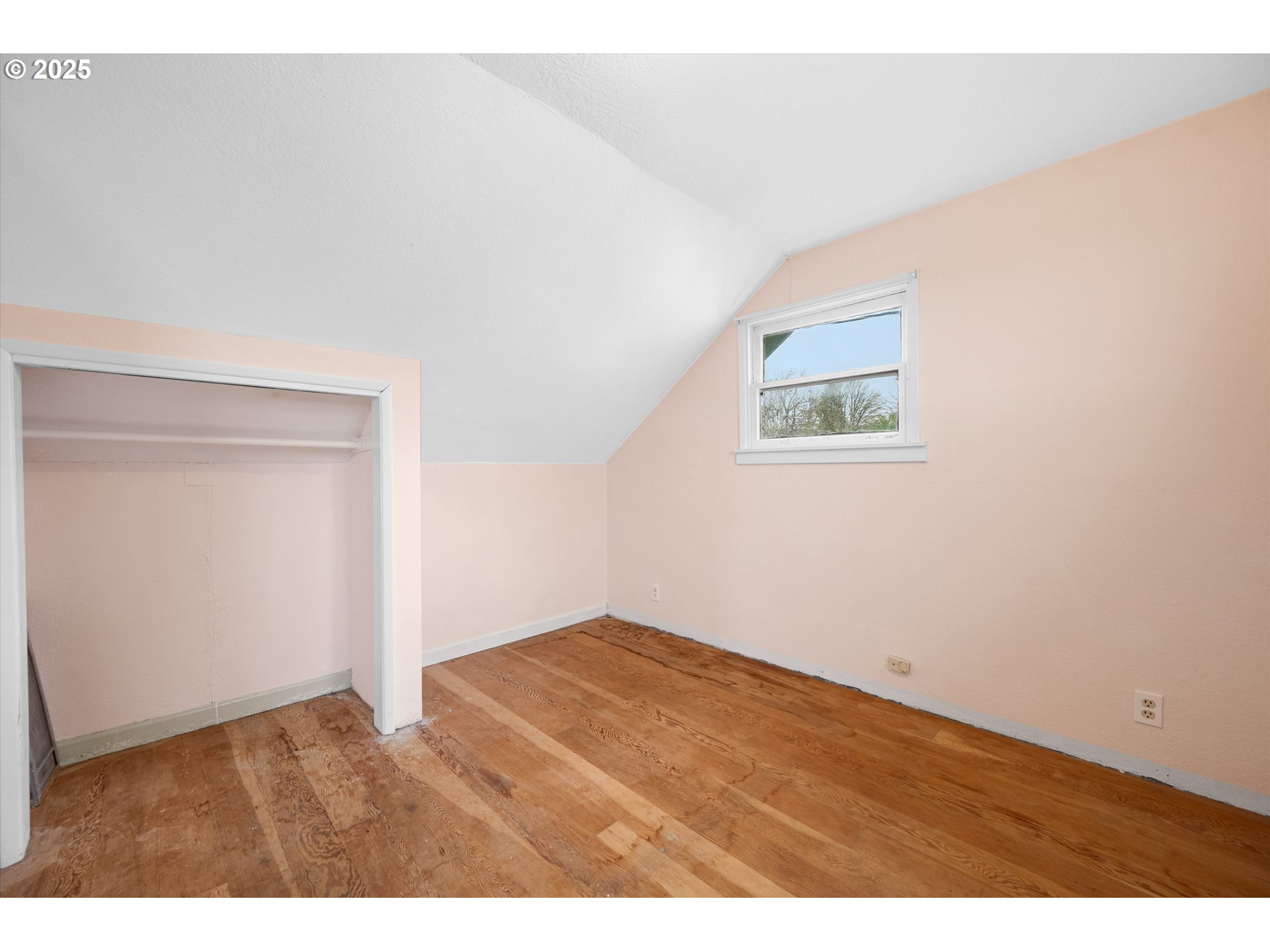 948 Southwest Maple Street Dallas, OR 97338 - Photo 25 of 28