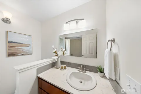 $1,275,000 | 6215 122nd Avenue Southeast, Bellevue, WA 98006