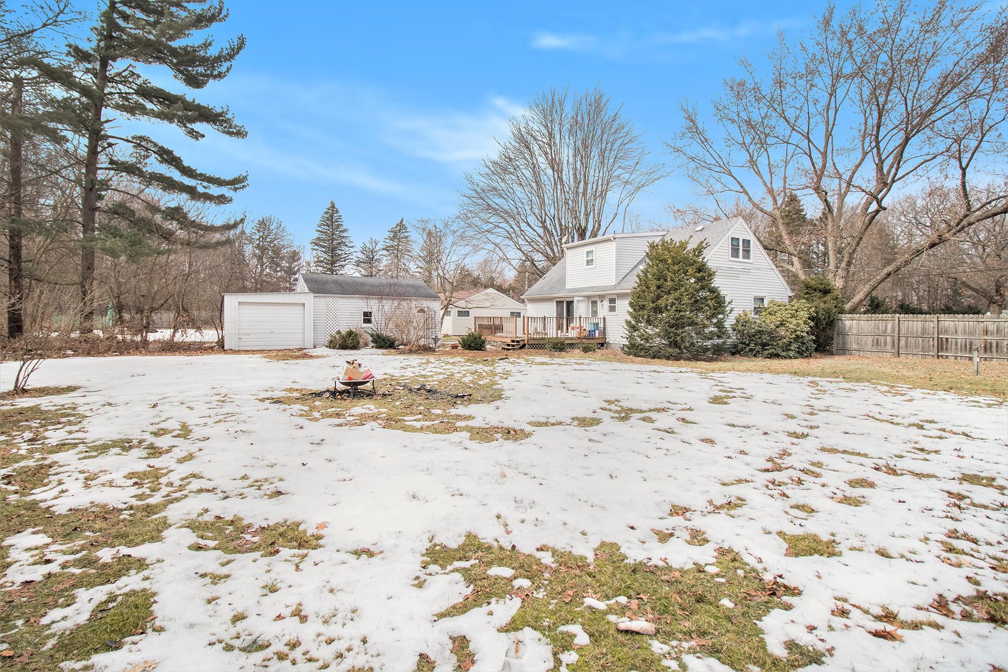 26528 Roseland Road Elkhart, IN 46514 - Photo 13 of 13 Gallery Image 13