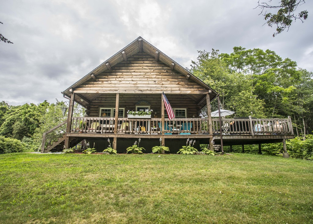 19 Smith Street Fairhaven, MA 02719 - Photo 14 of 21