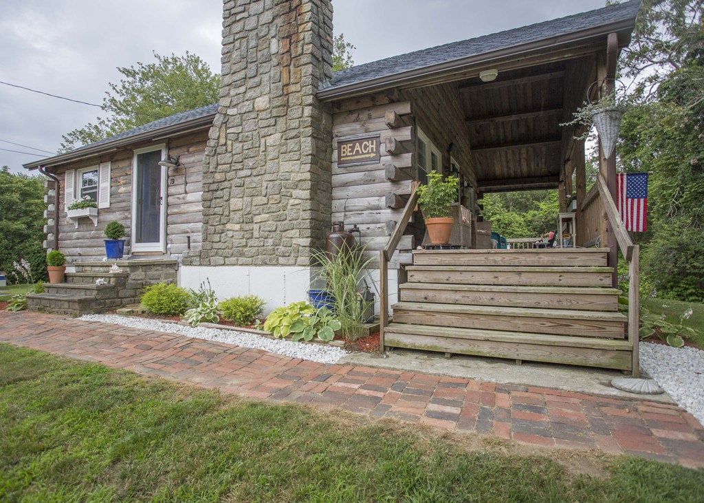 19 Smith Street Fairhaven, MA 02719 - Photo 18 of 21