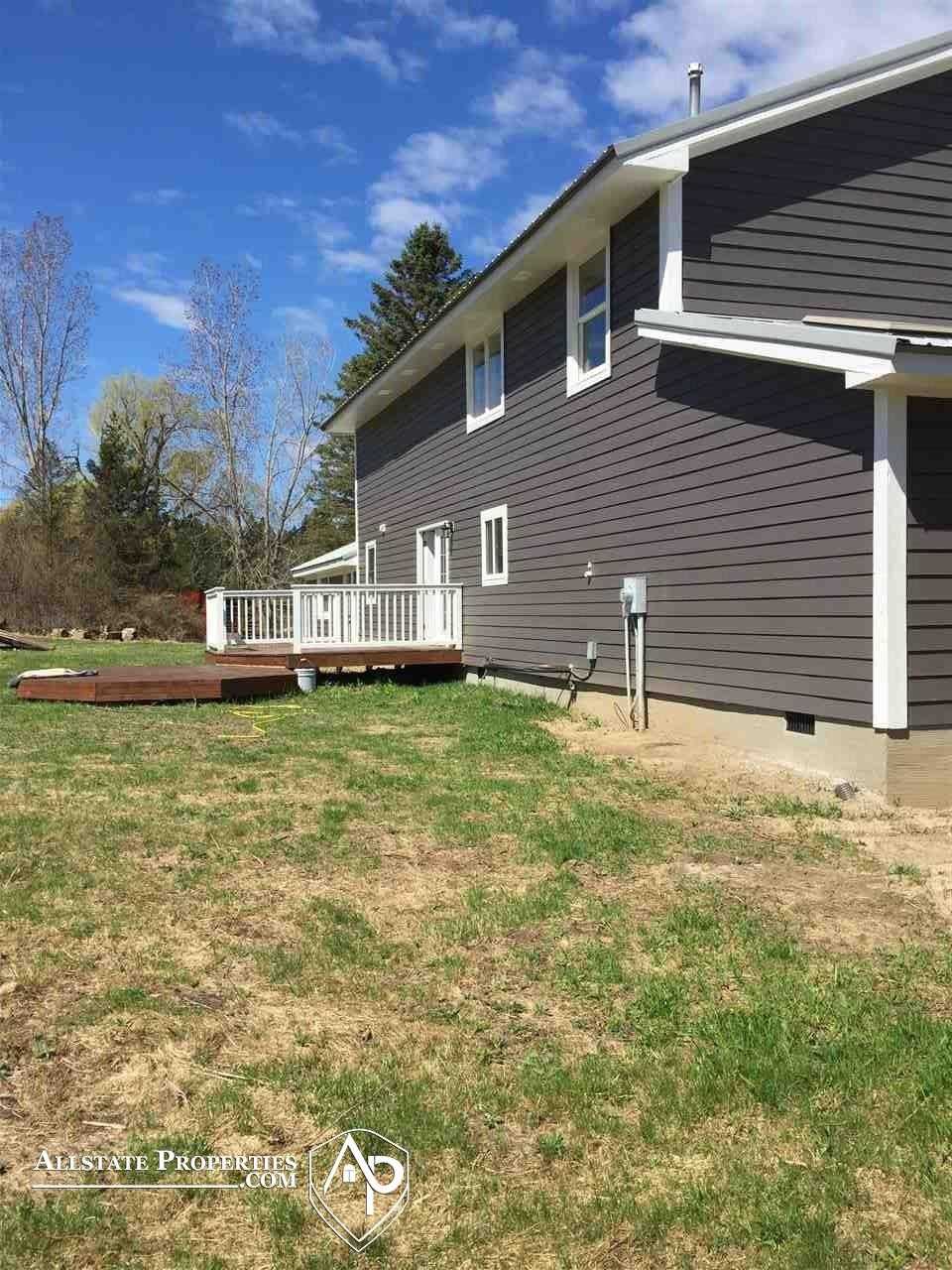 4951 Hollenbeck Road Columbiaville, MI 48421 - Photo 3 of 15