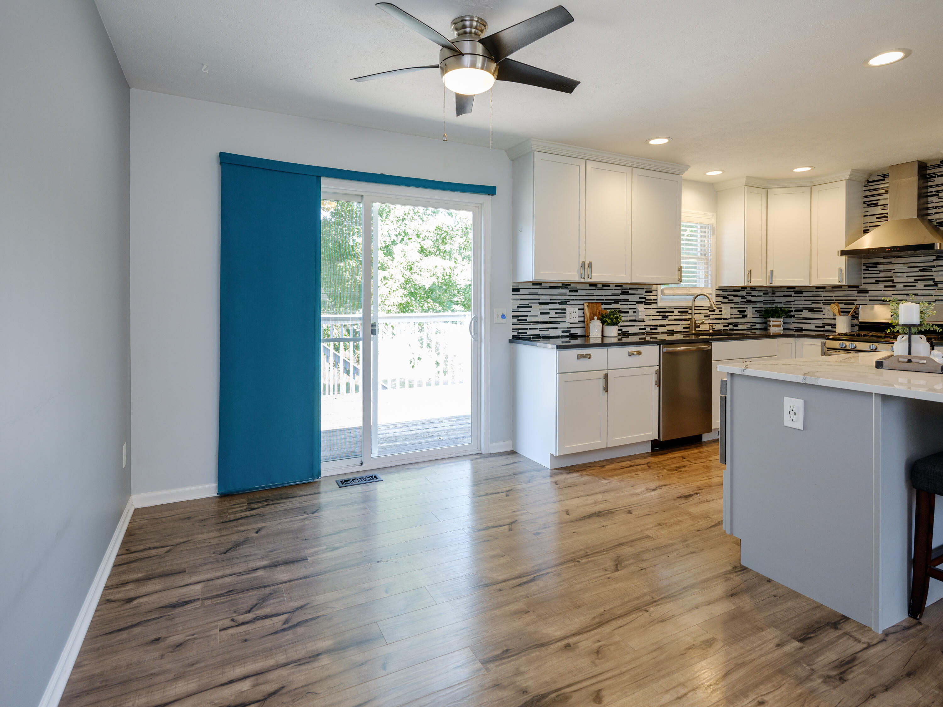 298 Zak Road Plainwell, MI 49080 - Photo 8 of 28 298 Zak Rd-106