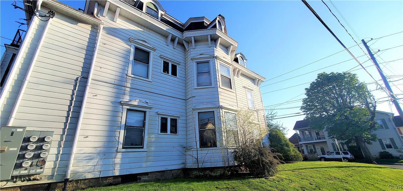 105 2nd Street Slatington, PA 18080 - Photo 3 of 35