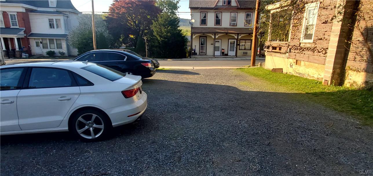 105 2nd Street Slatington, PA 18080 - Photo 33 of 35