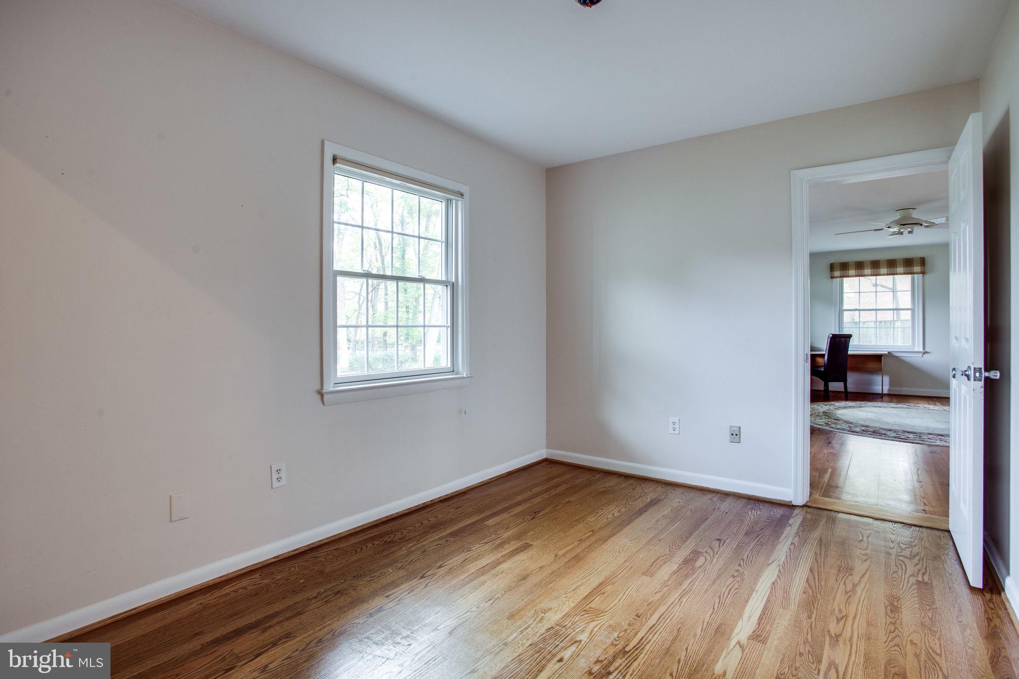 9713 Clarks Crossing Road Vienna, VA 22182 - Photo 7 of 36 Formal Dining Room